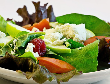 Delhaize en GoodPlanet gaan samen met jongeren koken