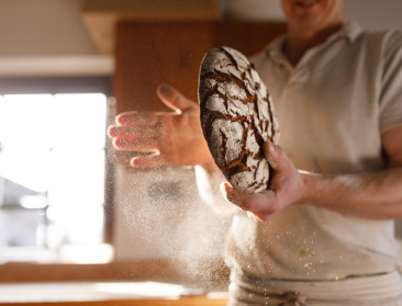 Nieuwe campagne wil komaf maken met beeld van brood als dikmaker