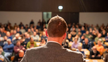 De boer op met Jo: “De landbouwsector wordt in de steek gelaten door de politiek”
