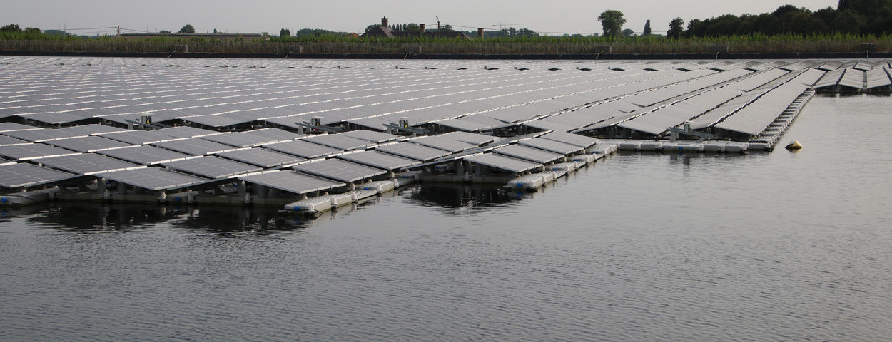 ardo drijvende zonnepanelen