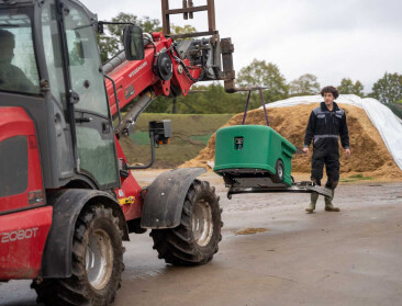 Explosie in vraag naar mestrobots nu stikstofdeadline nadert