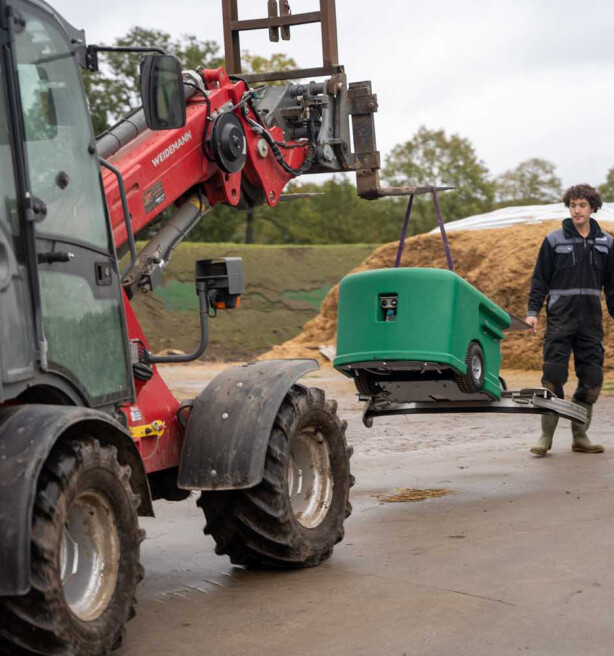 Explosie in vraag naar mestrobots nu stikstofdeadline nadert