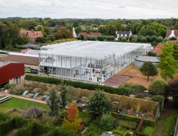 PTI West-Vlaanderen opent serre van 2.000 m² voor tuinbouw van de toekomst