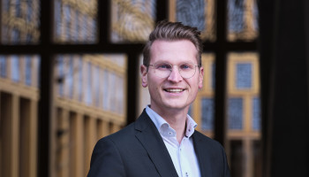 Jeugdige minister moet Nederlandse landbouw uit stikstofcrisis loodsen