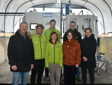 Nieuwe pilootvergister bij Inagro brengt biomethaan dichter bij de landbouwpraktijk