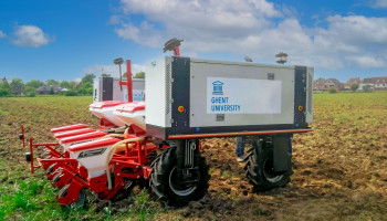 Bodemscannende landbouwrobot levert winst op voor boer en milieu