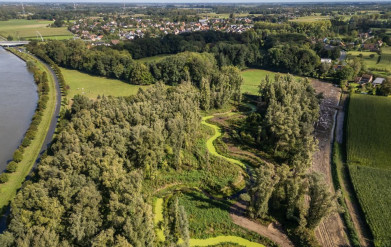 oude kale vmm post werken dronebeeld