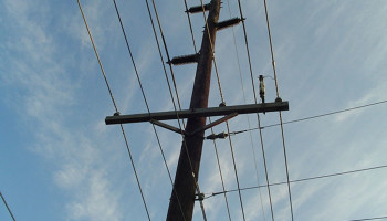 Netcongestie rukt op in Vlaanderen: fruittelers krijgen voorlopig geen verzwaring van stroomcabine