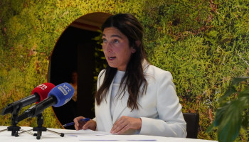 Minister Demir voert op eigen houtje verstrengde vergunningsregels in