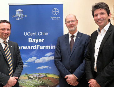 Bayer en UGent lanceren leerstoel 'ForwardFarming'