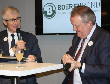 Bourgeois en Vanthemsche grotendeels "op dezelfde lijn"