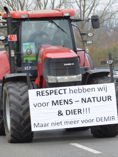 tractorprotest slogan 14
