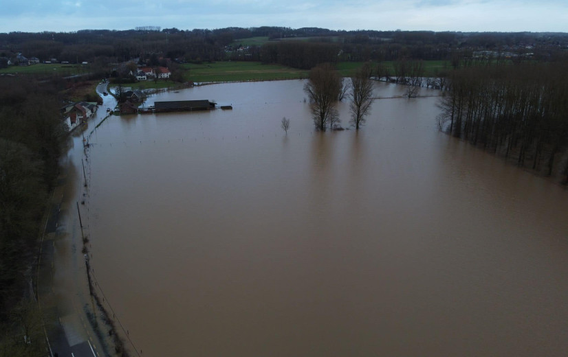 Wateroverlast in Denderstreek: symptomatisch voor Vlaams vergunningenbeleid?