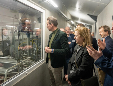 PVL neemt nieuwe onderzoeksstal voor zeugen in gebruik