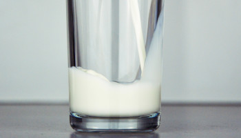 Prijsverschil biologische melk en gangbare melk verdwenen