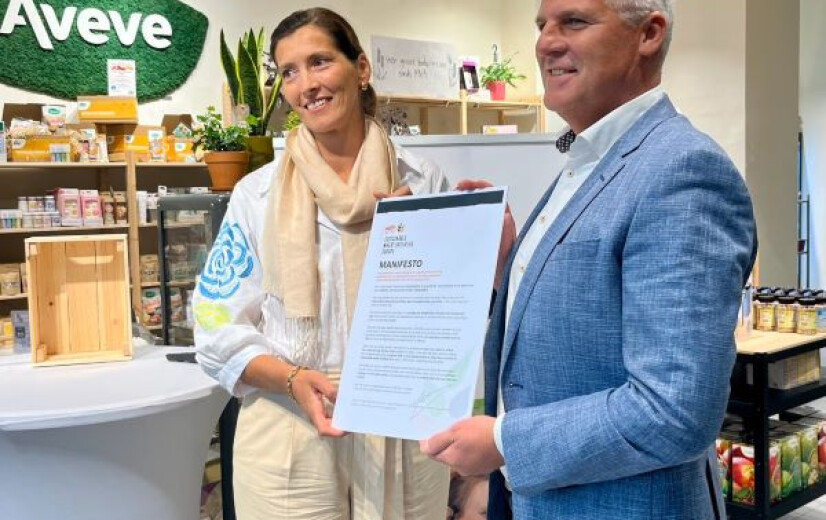 Arvesta ondertekent manifest voor duurzame tarweteelt