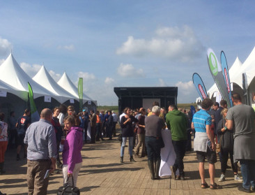 Feestelijke viering 20 jaar compostproef in Boutersem