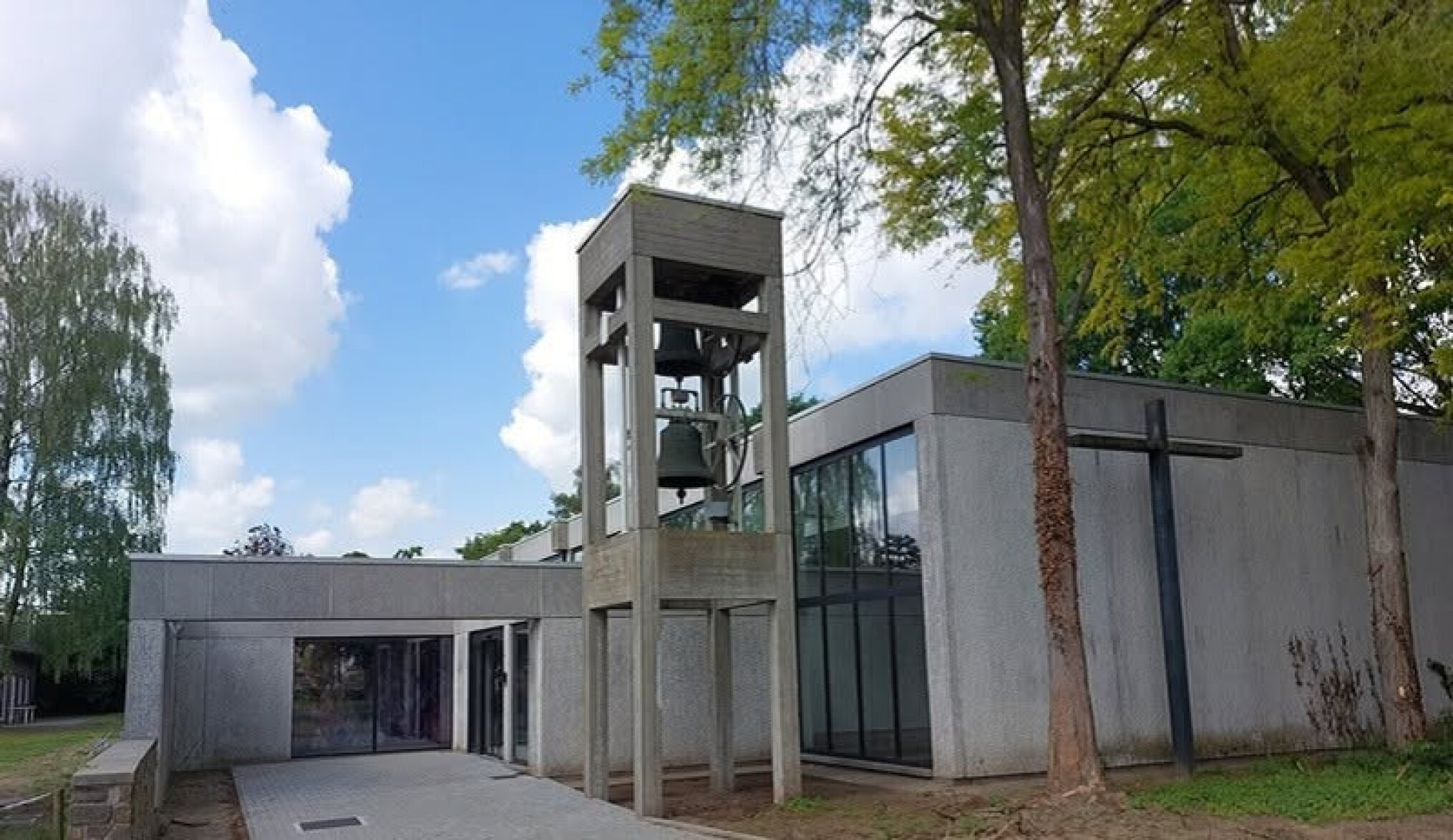 Kerk overschelde Boeren op een Kruispunt