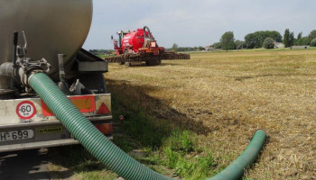 Boerenbond in de clinch met natuur- en milieuorganisaties over “falend mestbeleid”
