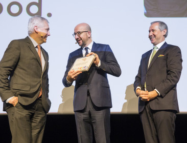 "Voedingssector verder laten groeien via overlegmodel"