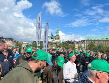 Honderden Deense boeren demonstreren tegen strengere stikstofnormen en onzekerheid