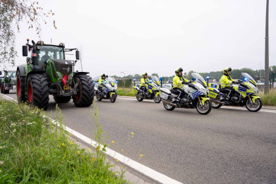 FDF_Antwerpen_protest_politiebegeleiding