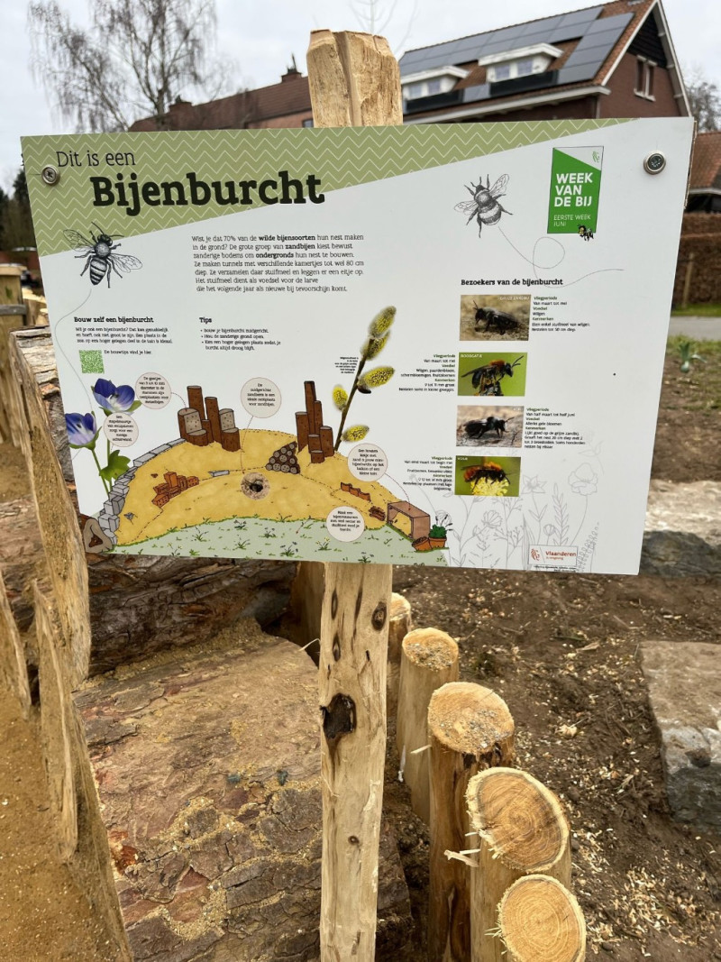Bijenburcht_Gemeente_Lint2