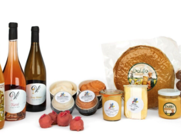 100% West-Vlaams erkent negen nieuwe streekproducten en vier lokale producenten