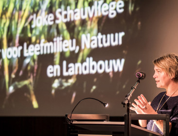 Joke Schauvliege neemt ontslag uit Vlaamse regering