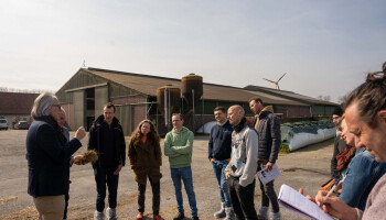 De Grote Linde maakt de transitie naar biologische melkveehouderij ondanks onzekerheden