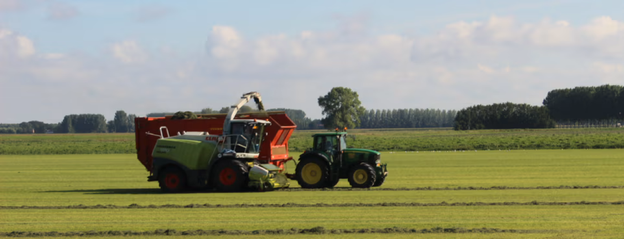 tractor gras grasland Boerenbond