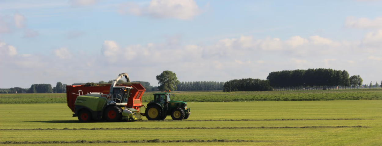 tractor gras grasland Boerenbond