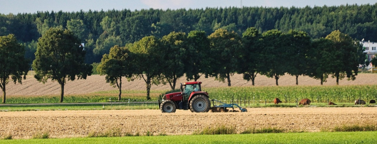 tractoropveld