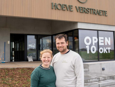 Zij-instromer profiteert van hotelopleiding en start hoevewinkel