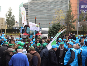 "Meer doen met minder geld is onaanvaardbaar"