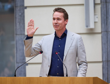 Teruggefloten stalregistratie leidt tot politieke ophef: "Hebt u een vijandige administratie, minister?"