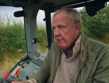 Clarkson’s Farm bewijst dat boeren geen kinderspel is en Vlaanderen kijkt nu gratis mee