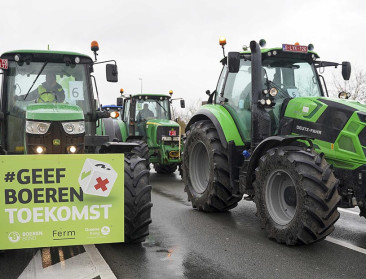 Boeren creatief met slogans tijdens tractorprotest