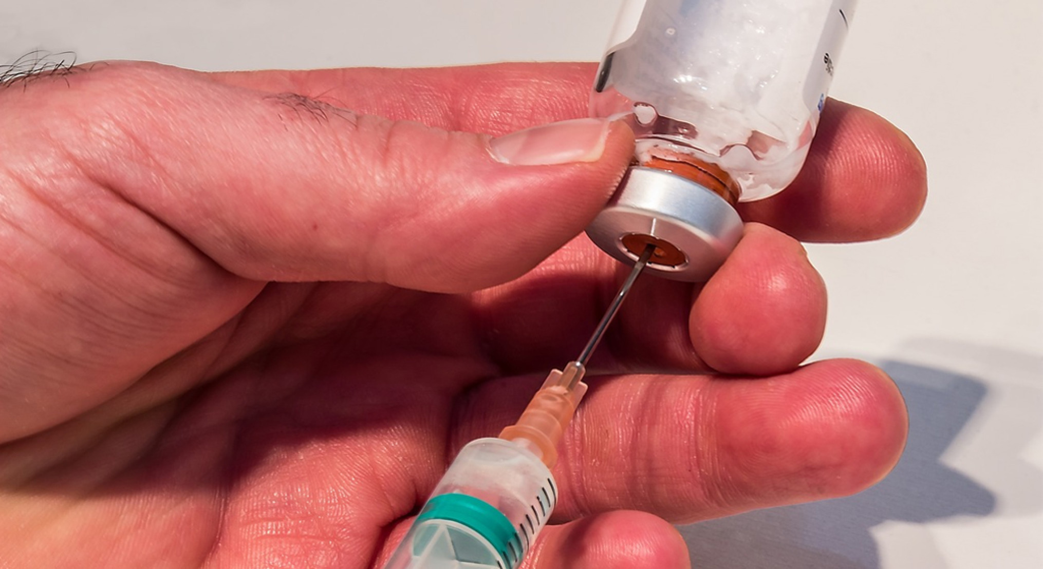 Vandenbroucke lanceert antibioticaplan voor zorg én die